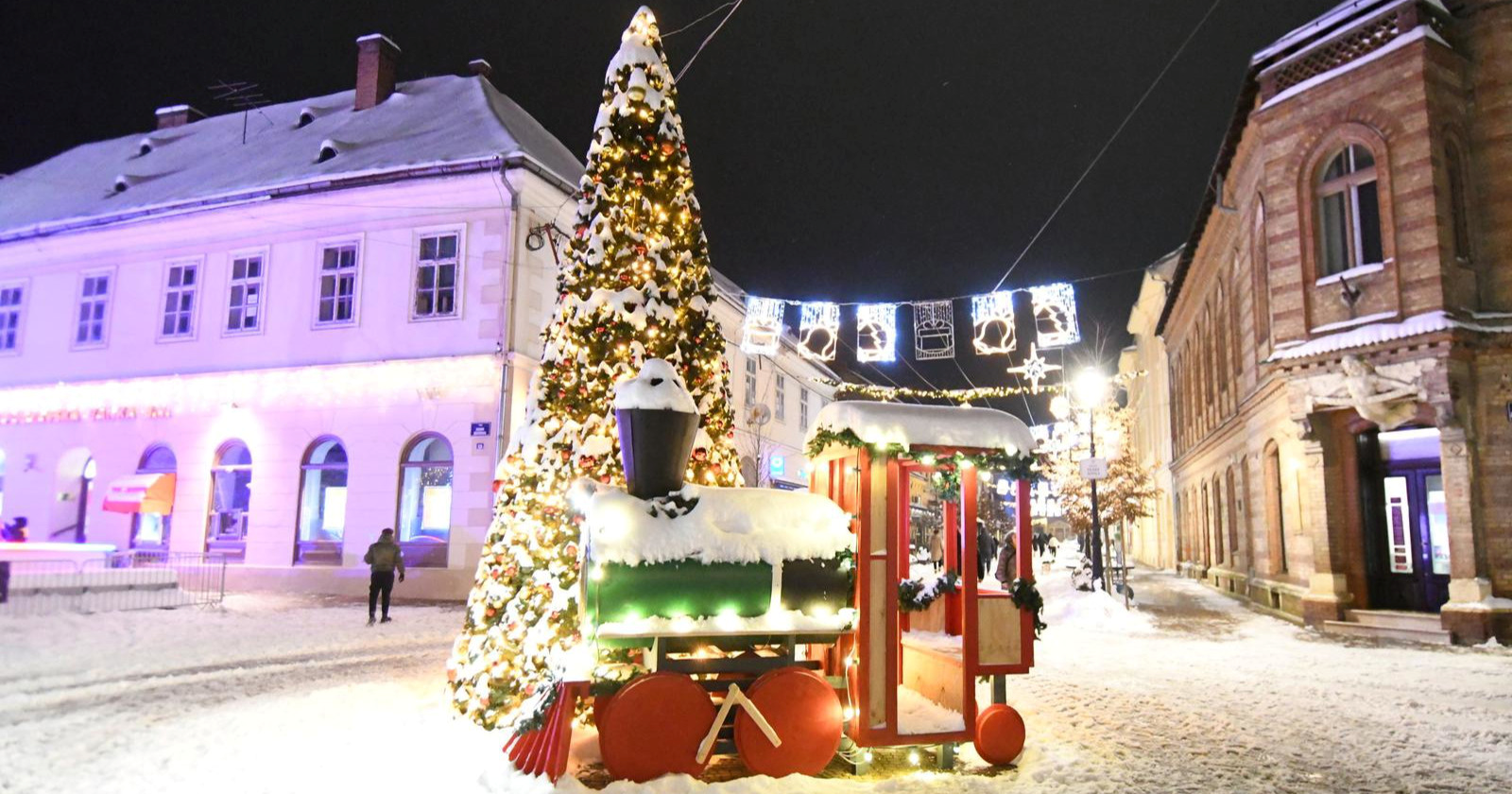 FOTO Bjelovar prekriven snijegom izgleda čarobno 😍