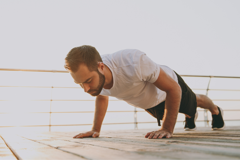 Broj sklekova koje biste trebali moći napraviti, prema vašoj dobi