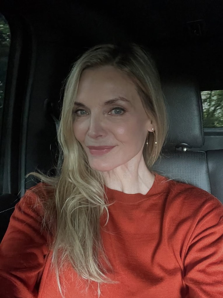 Michelle Pfeiffer ima 67 i izgleda nevjerojatno. Evo što koristi za njegu