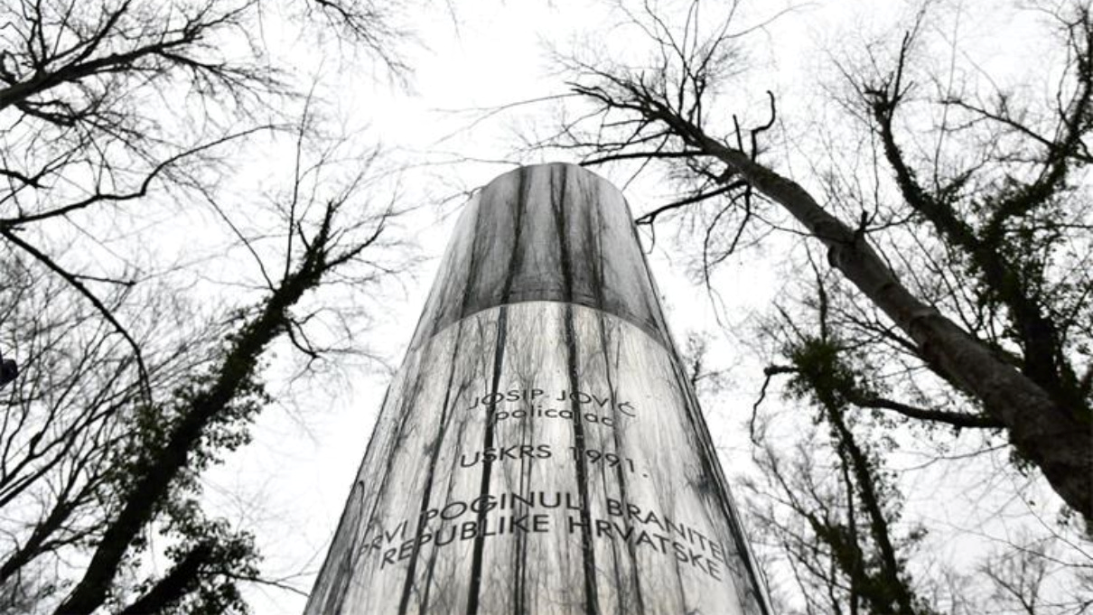 MUP: S ponosom čuvamo uspomenu na žrtvu Josipa Jovića i svih redarstvenika