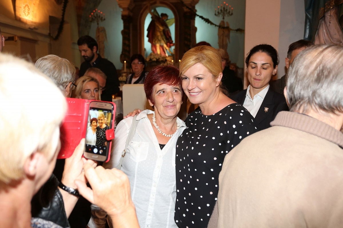 Kolinda iznenada otkazala dolazak na tulum za starije ljude