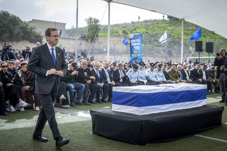 Predsjednik Izraela odaje počast žrtvama masakra u Sydneyu. UN traži da ga uhite