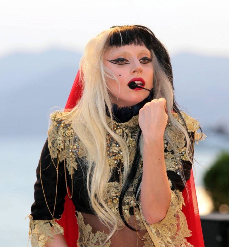 "Lud je tko plati": Fanovi ljuti na Lady Gagu zbog visokih cijena karata za turneju