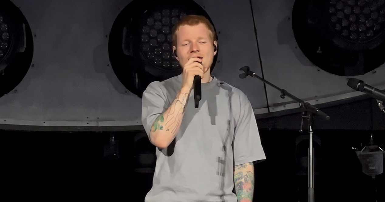 Ed Sheeran ponovno razbjesnio: "Čitao je ispriku s blesimetra"
