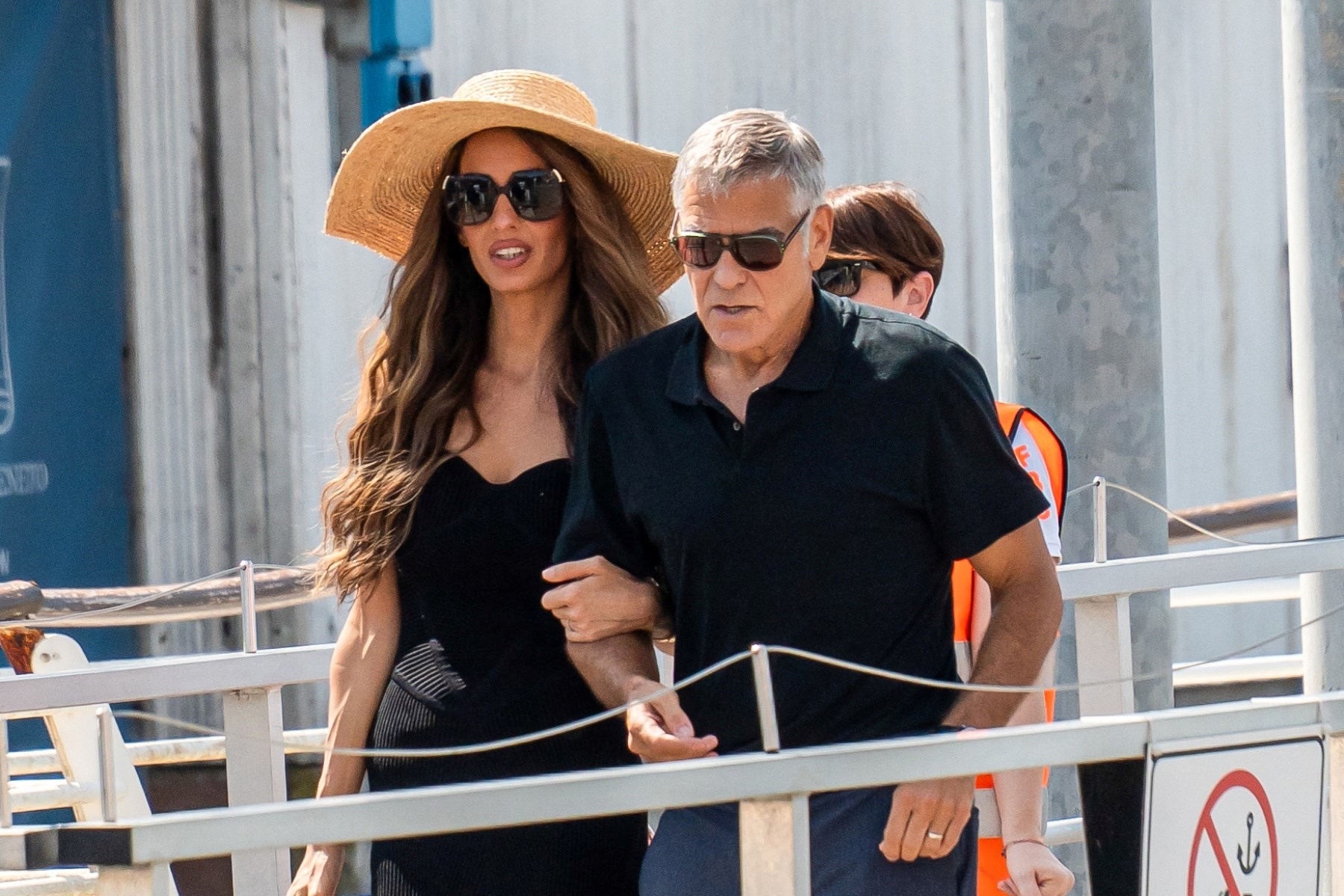 Amal Clooney utjelovila talijanski glamur 60-ih u Veneciji