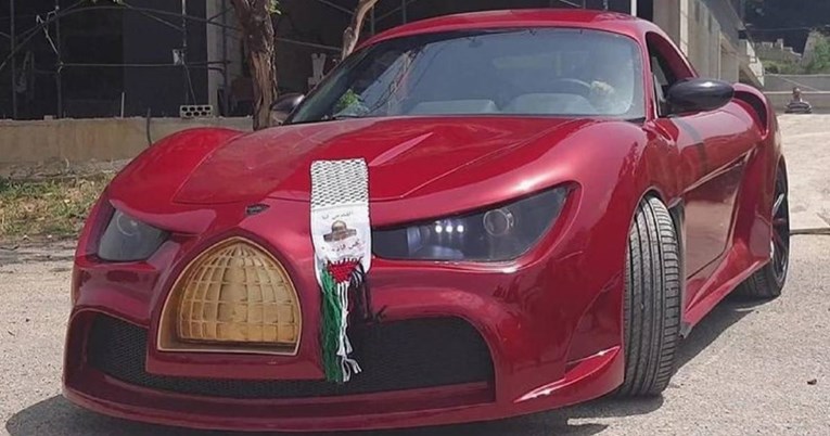 Libanon, koji trese nezapamćena kriza, predstavio svoj prvi električni auto