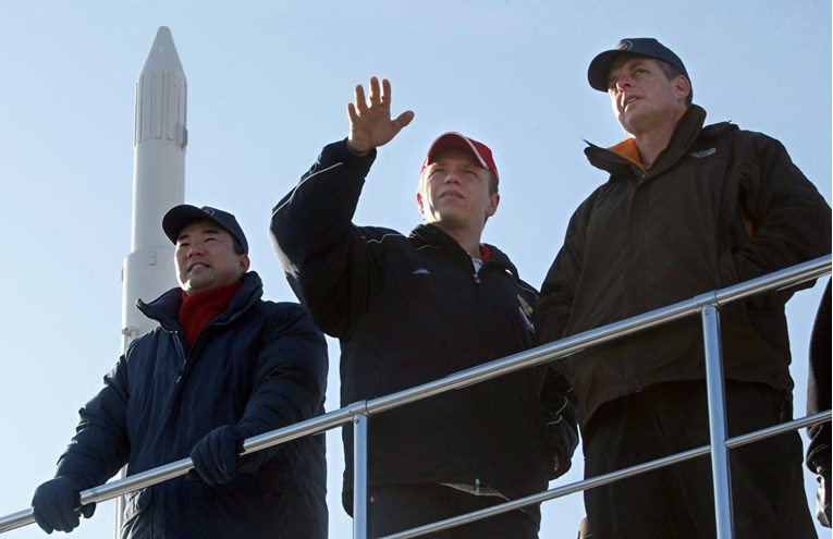 Rusija: Pomoći ćemo izabrati i obučiti prvog mjanmarskog astronauta