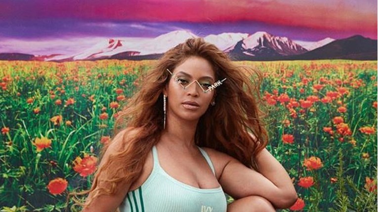 Beyonce u badiću pokazala nevjerojatne obline i ostavila fanove bez daha