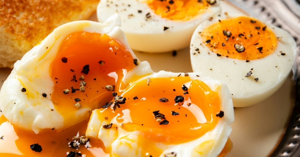 Namirnice i pića koja pomažu koži da ostane čvrsta, glatka i mladolika kako starimo