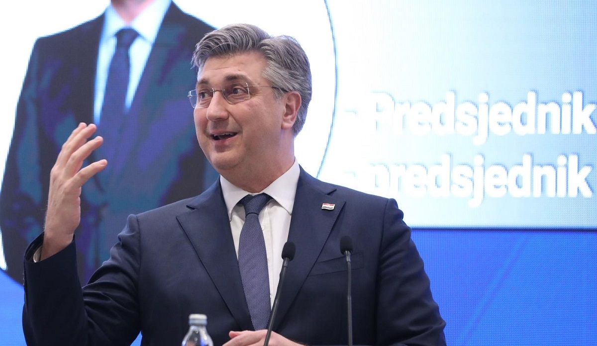 Plenković: Zapad treba napustiti politiku naivnosti prema Rusiji