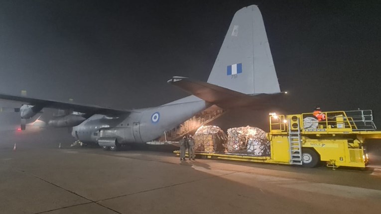 U Zagreb sletio grčki zrakoplov s 19 tona humanitarne pomoći