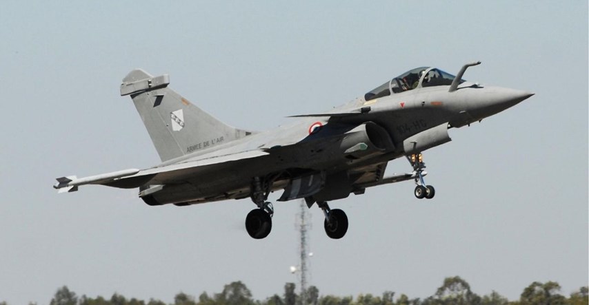 Vlada ipak kupuje vojne avione, stiže ponuda Francuza