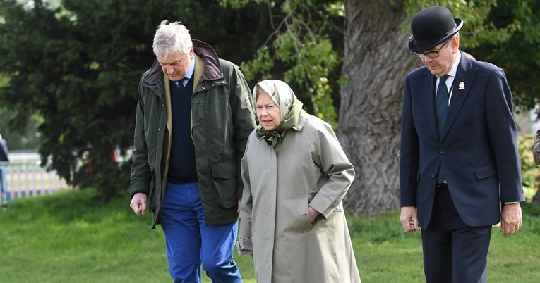 "Netko će za ovo morati odgovarati": Uljezi provalili na imanje kraljice Elizabete