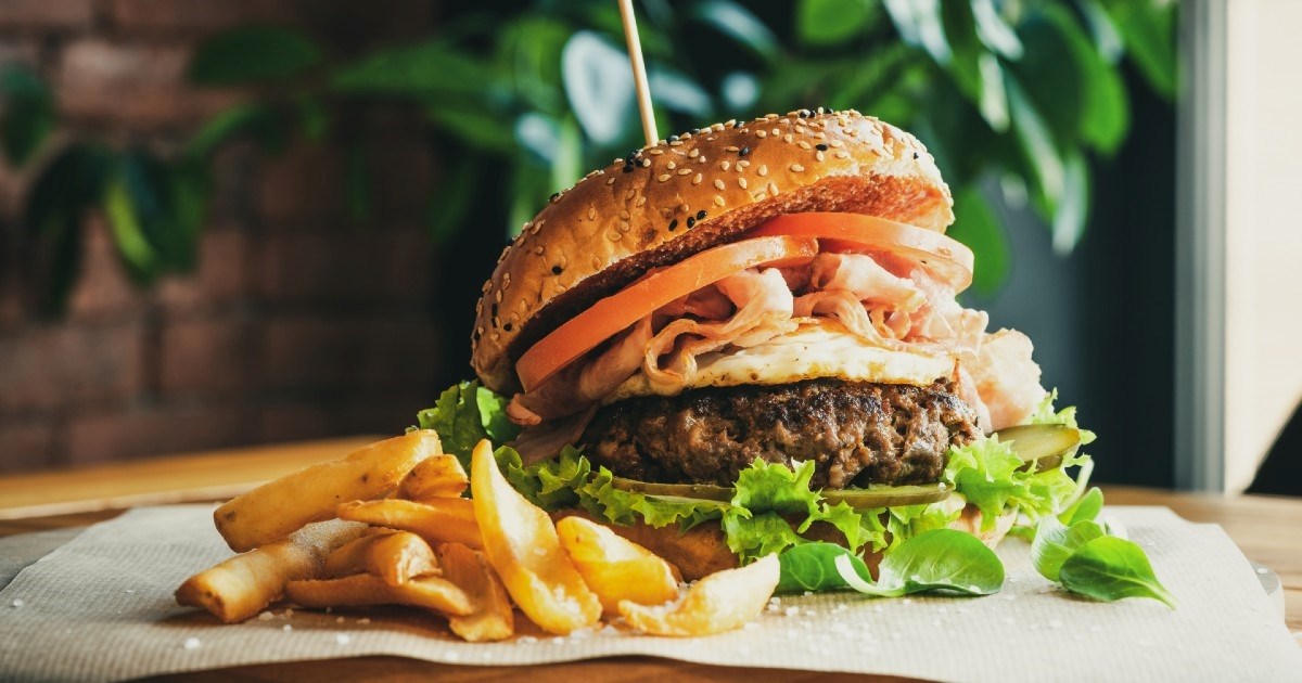 Izbjegavajte osam popularnih večernjih obroka i pića iz dva važna razloga