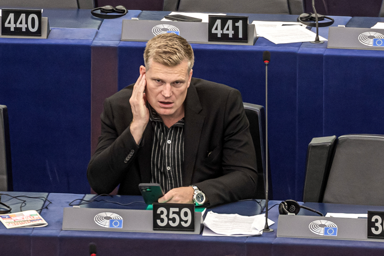 Za ministra u Češkoj predložen desničar koji je izveo nacistički pozdrav