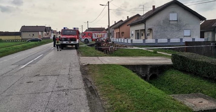 Policija: Traktorist iz Privlake nije umro od ozljeda zadobivenih u nesreći
