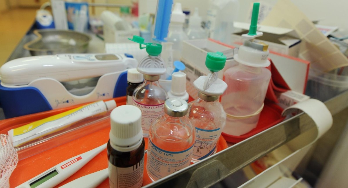 Predstavnici veledrogerija kažu da preko 20 bolnica u Hrvatskoj neće dobiti lijekove