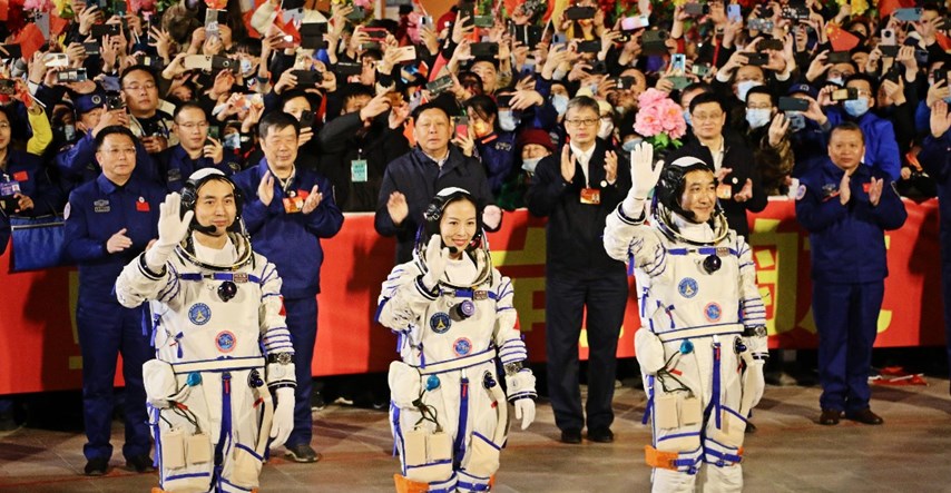 VIDEO Troje kineskih astronauta uspješno se vratilo na Zemlju