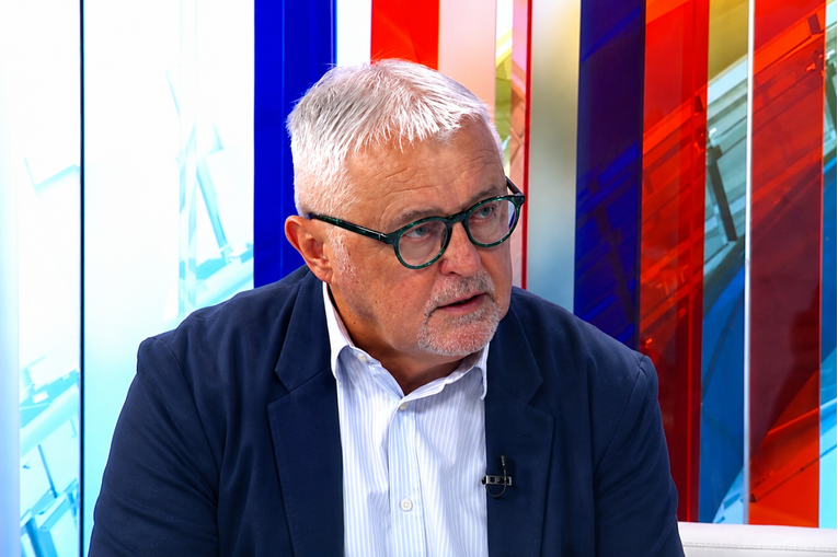 Analitičar: Što se treba dogoditi? Da padne atomska bomba i da netko podnese ostavku?