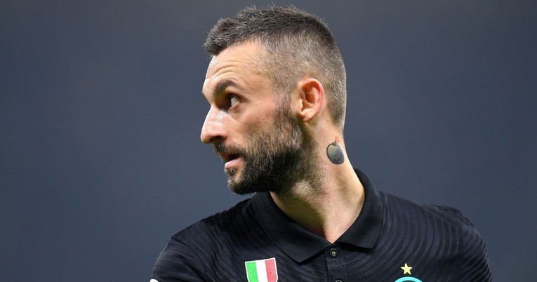 Gazzetta: Brozović odbio ugovor karijere zbog druge ponude? Inter mu je postavio rok