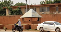 Hunta u Nigeru naredila policiji da protjera francuskog veleposlanika