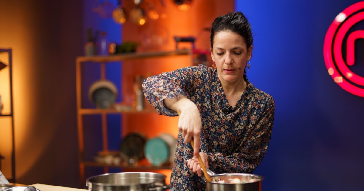 Podijeljene posljednje pregače, Jelica oduševila žiri tradicionalnim jelom