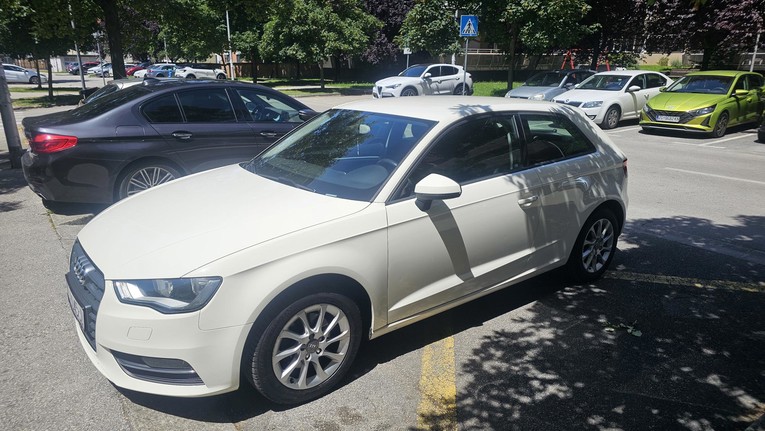Audi A3 kupljen u Hrvatskoj prodaje se za 8500 eura. Ima nove ljetne gume