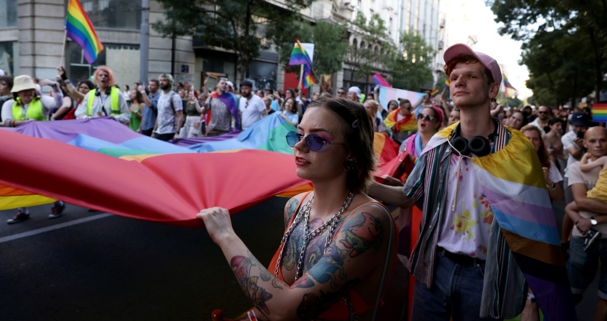 Održan pride u Beogradu, sudjelovali veleposlanici SAD-a i Britanije