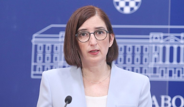 Marijana Puljak: Hitno treba povući tužbu protiv blogera, šefa HTZ-a treba smijeniti