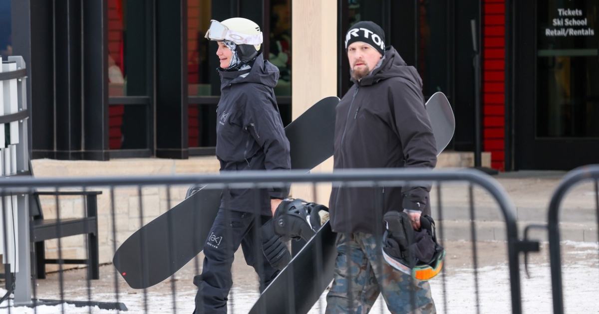 Cameron Diaz s mužem snimljena na poznatom skijalištu, bili su dobro raspoloženi