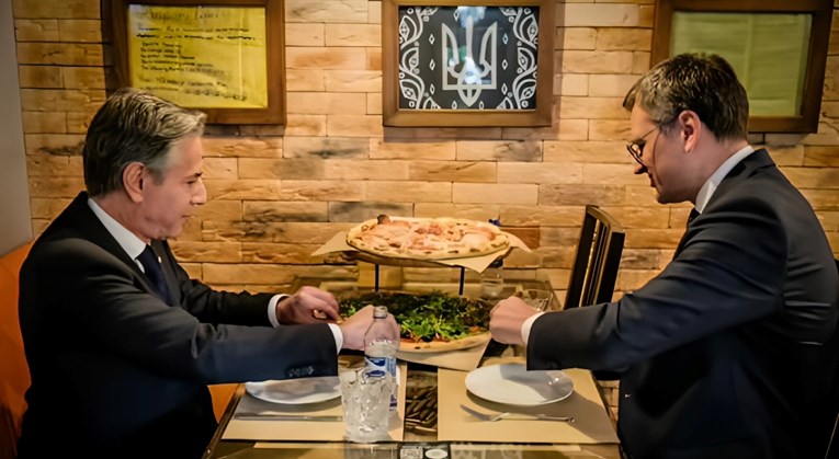 Američki državni tajnik u kijevskoj pizzeriji: Toplo je preporučujem