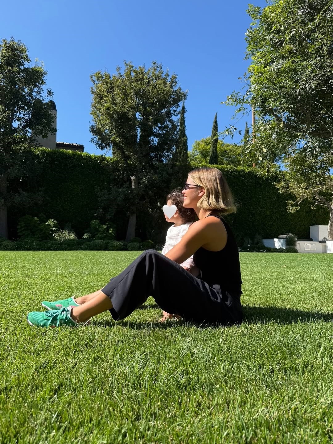 Sofia Richie nosi torbu od 1900 eura, ali tenisice od 65 eura su ukrale svu pažnju