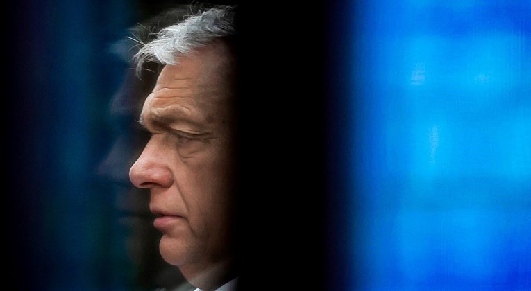 Orbanov referendum za Mađare: Bruxelles želi migrantska geta kod nas. Što mislite?