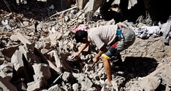 Troje djece i više od 60 odraslih ubijeno u zračnim napadima u Jemenu
