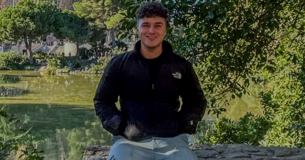 Jovan (19) spasio 21 osobu iz požara u Kočanima. Ljudi traže da bude odlikovan