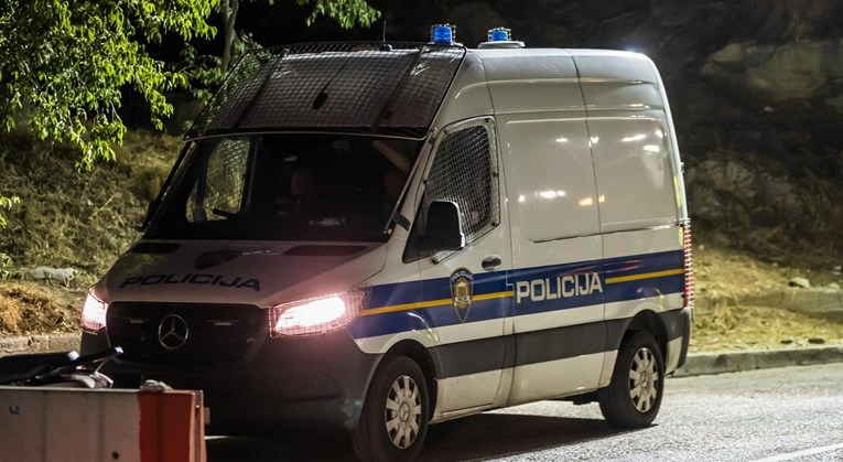 Stranci slomili nos zaštitaru u Splitu