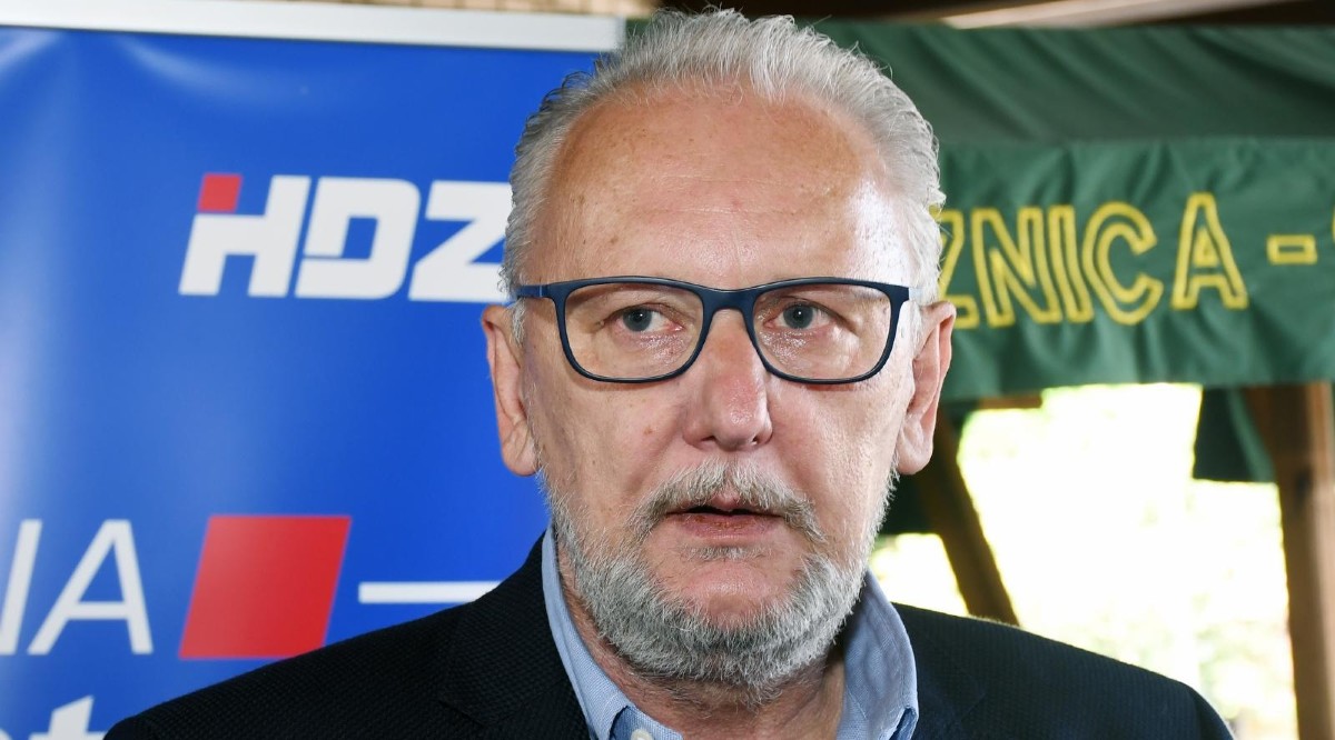 Božinović: U Hrvatskoj je u ovom trenutku oko 350.000 turista