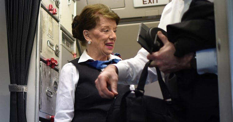 Guinnessov rekord: 86-godišnja žena već 65 godina radi kao stjuardesa