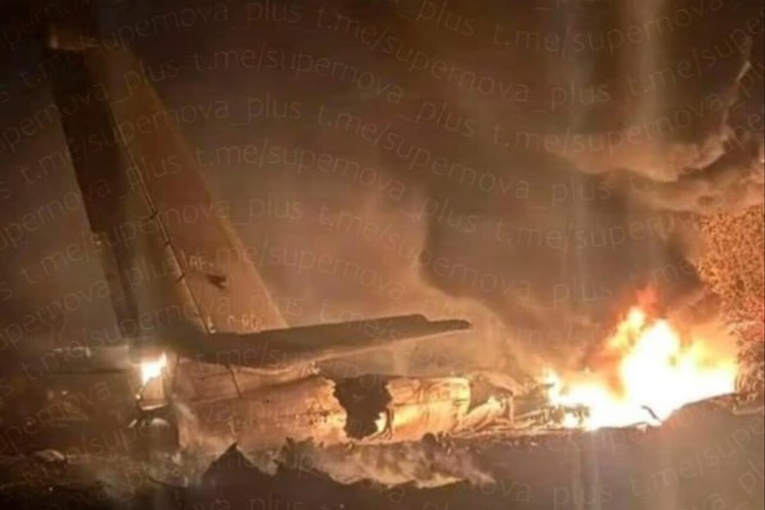 VIDEO Srušio se ruski bombarder, poginulo šest članova posade