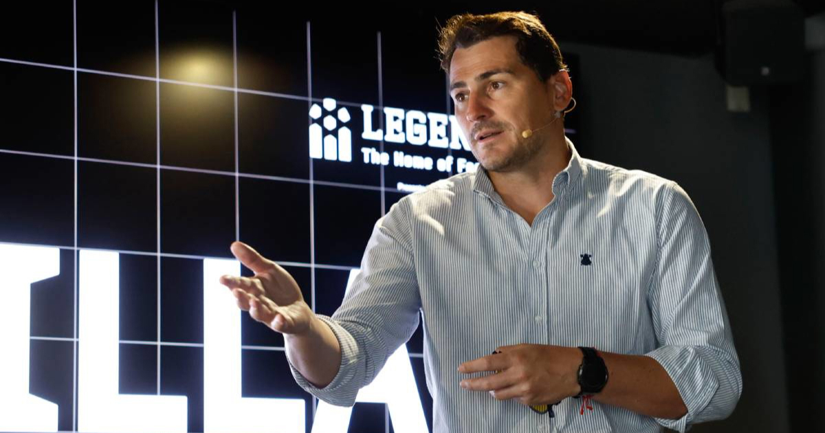 Casillas se svađa s navijačem na internetu: Glupane. Lud sam što ti odgovaram
