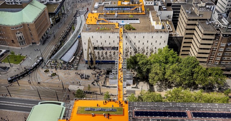 Rotterdam dobio pješačku stazu na krovovima zgrada