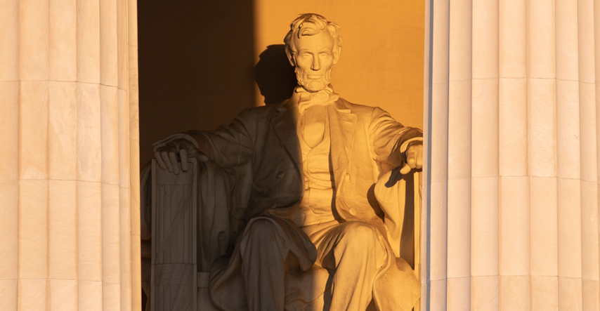Voštana replika kipa Abrahama Lincolna počela se topiti zbog velikih vrućina