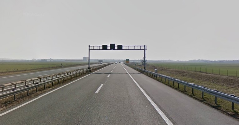Sudar kamiona i tri auta na A3, poginula jedna osoba. Cesta je zatvorena