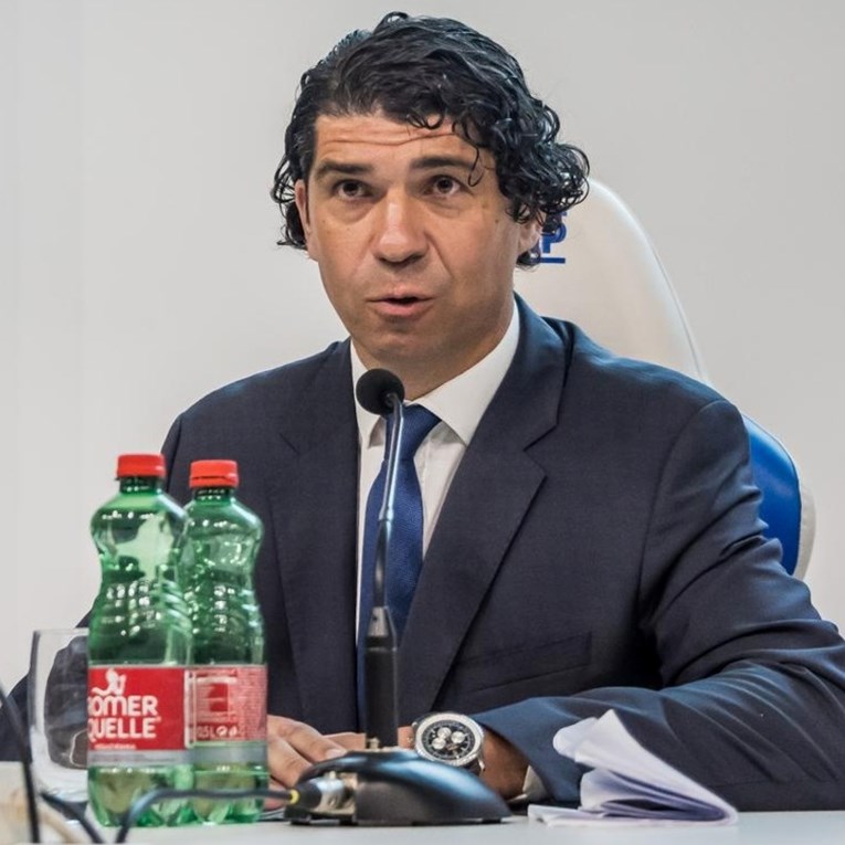 Naš Hajduk: Hajduk je sustavno otuđen od institucija HNS-a. Podrška Hrvoju Malešu