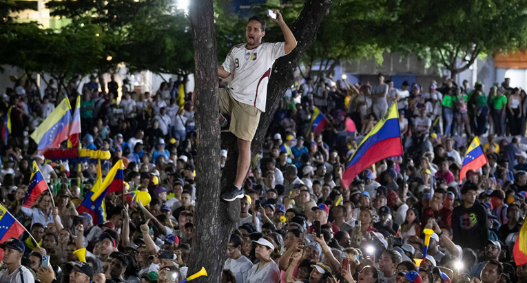 Venezuela izlazi na izbore, Maduro bi mogao pasti. Vojska: Poštovat ćemo rezultate