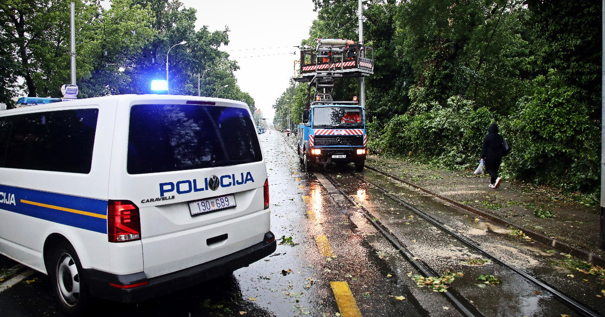 Korlaet: Troje lakše ozlijeđeno u nevremenu koje je pogodilo Zagreb