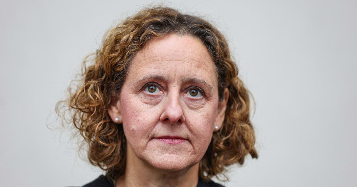 Obuljen Koržinek: Nije prihvatljivo nasilno prekidati predstavu i ometati publiku