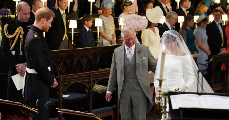 Snimka dirljivog trenutka između kralja Charlesa i Meghan Markle postala je viralna