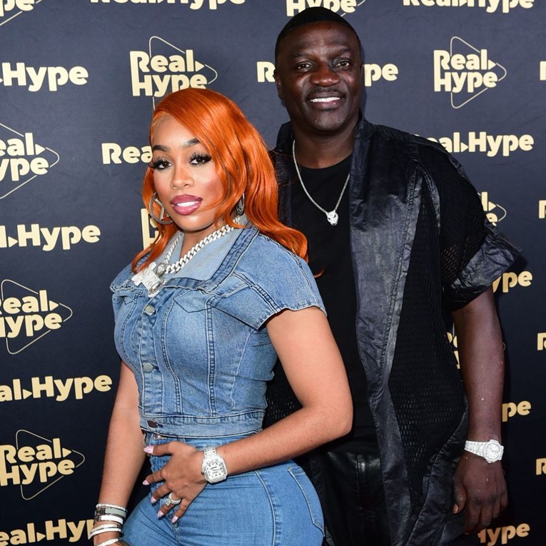 Akon se razvodi: Supruga Tomeka Thiam zatražila razvod nakon 29 godina braka