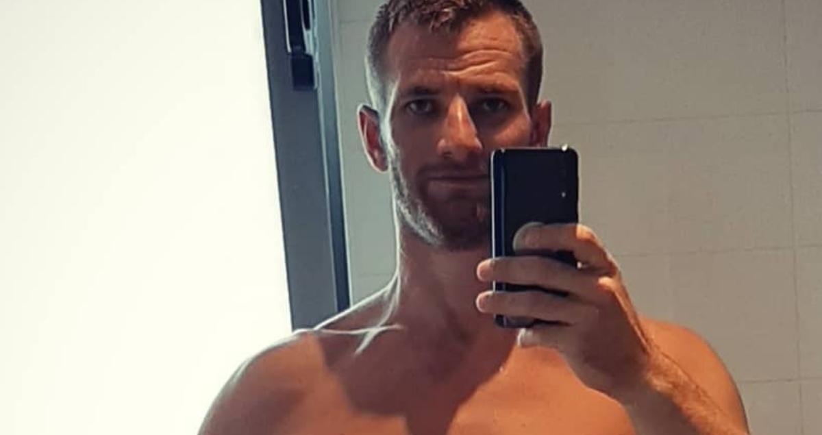 Adam Kromer se razgolitio pa se pohvalio: Šest kilograma manje u mjesec i pol